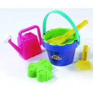 Mini-Sandkasten mit Gießkanne