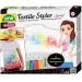 LENA: Modedesignerin mit Textilspray