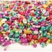 PlayBox: Set aus 3000 Metallic-Perlen in verschiedenen Formen